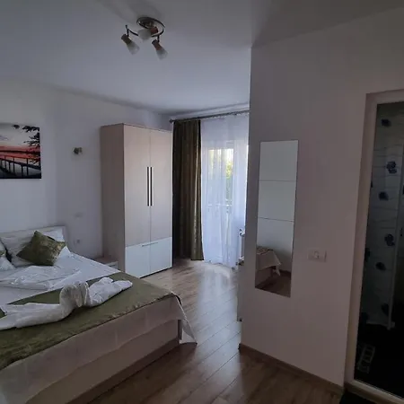 Casa Magnolia Rum i privatbostad Costinesti